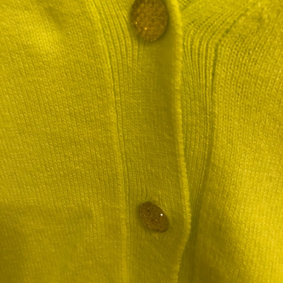 New New York & Company Apple Green Embellished Button V-Neck Cardigan - Picture 3 of 4